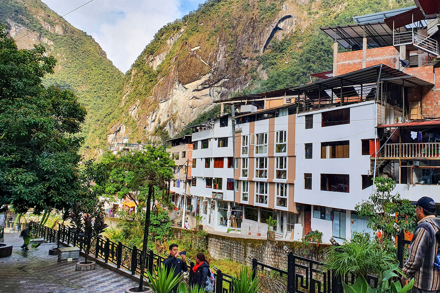 Aguas Calientes Machu Picchu